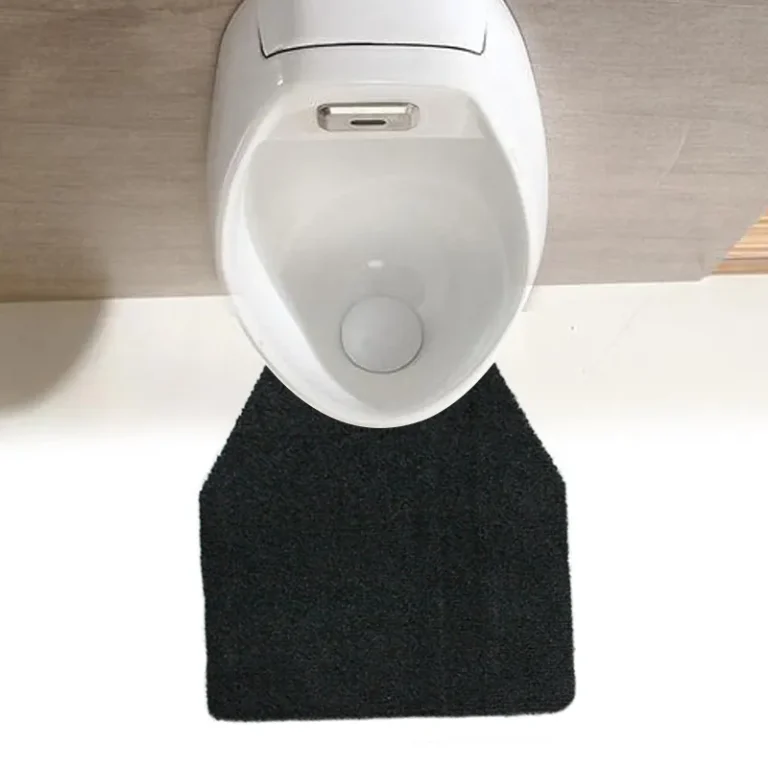 cut pile urinal mats