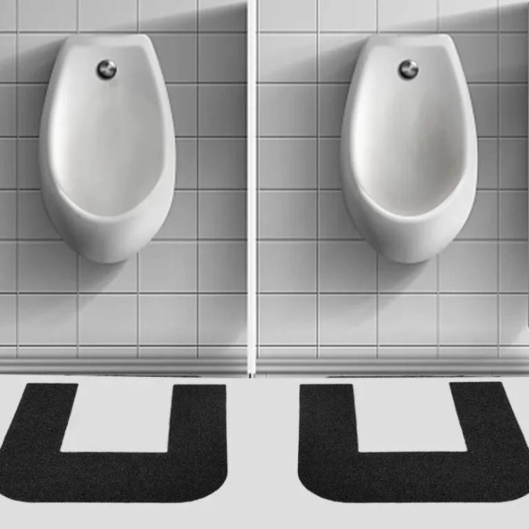 velour urinal mats2