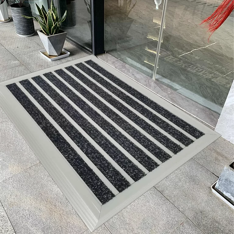 Plastic Steel door mats 01