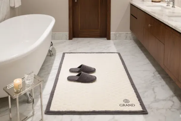 luxury bath mat in commercial hotel